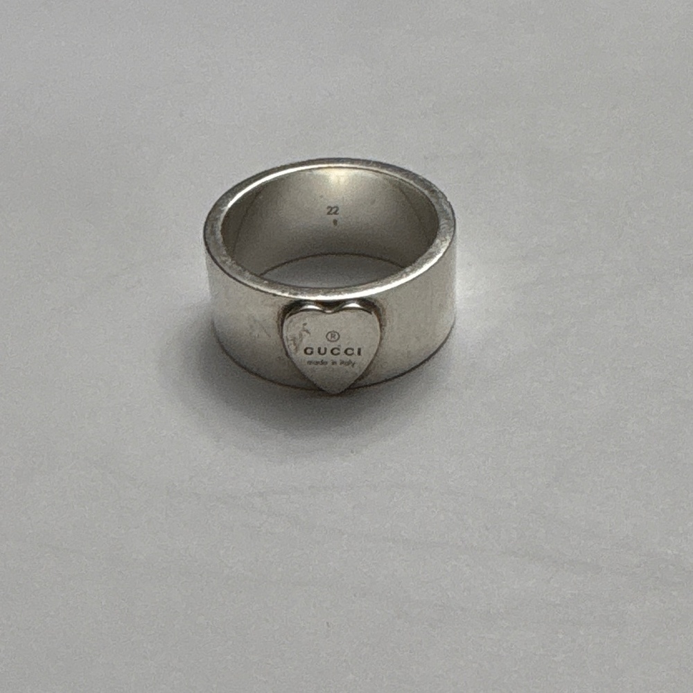 Gucci Trademark Heart Ring